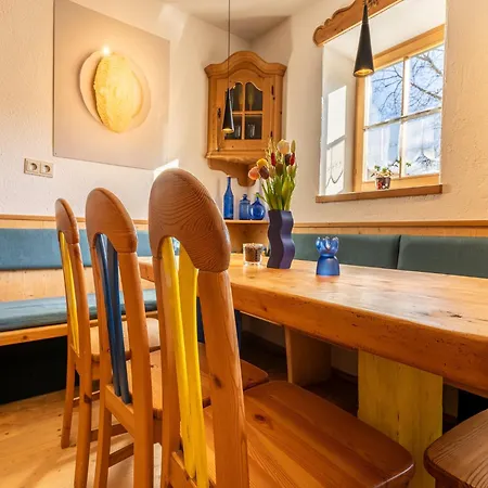 Historic 200 Years Old Meets New, Cleaning Included 펜션 Breitenbach am Inn